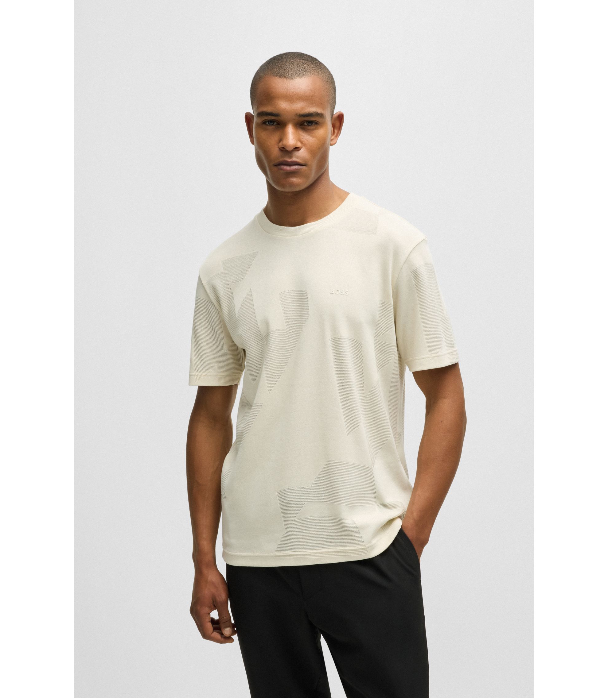 hbna50519371_131_350?wid=1980&