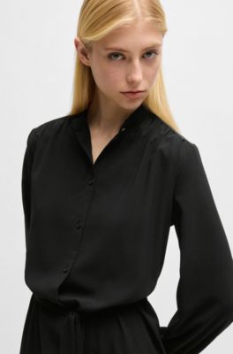 Vestido camisero de crep&eacute; georgette con cuello mao y cintur&oacute;n, Negro