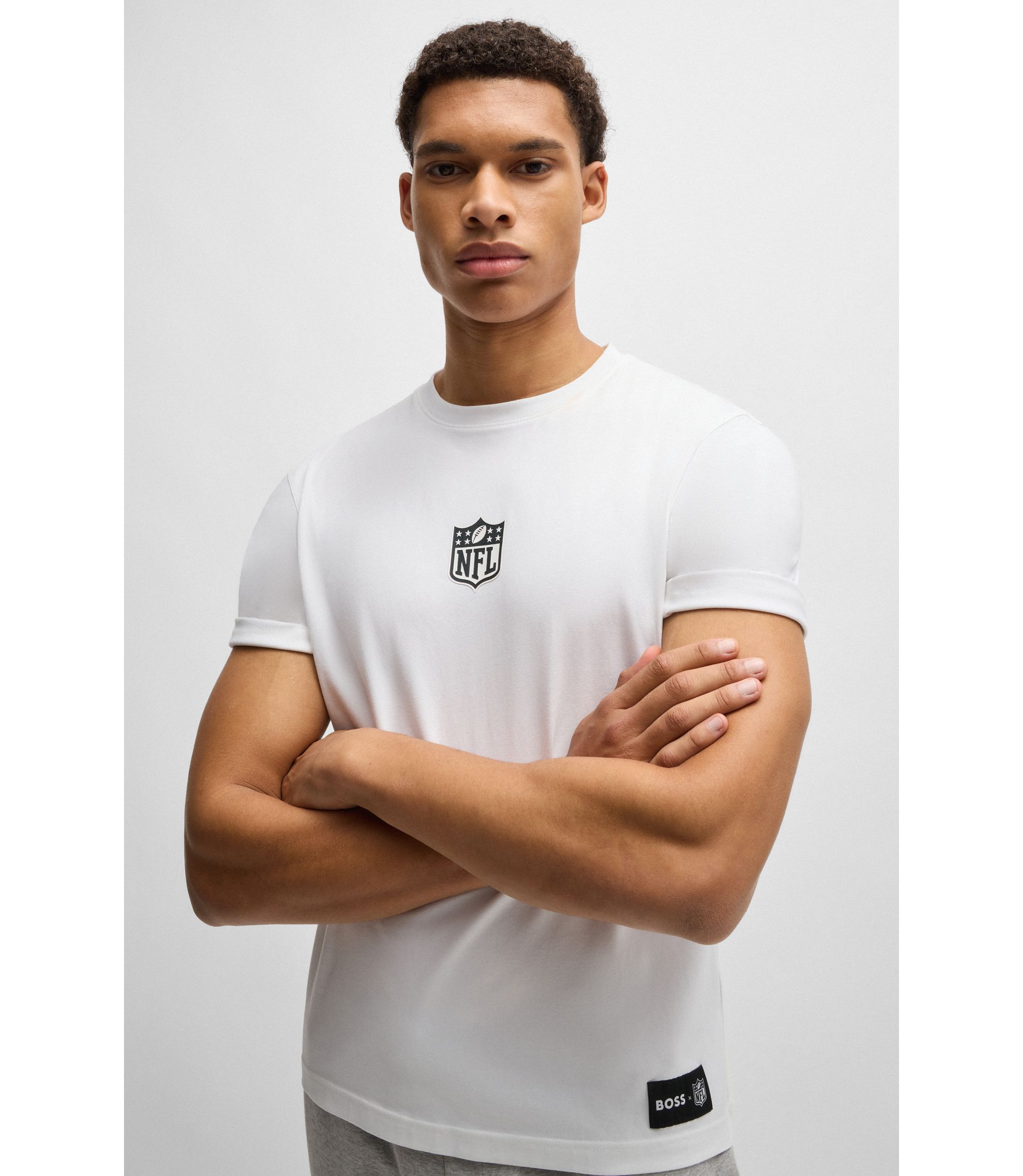 NFL Tシャツ BOSS - BOSS x NFL stretch-cotton T-shirt with special