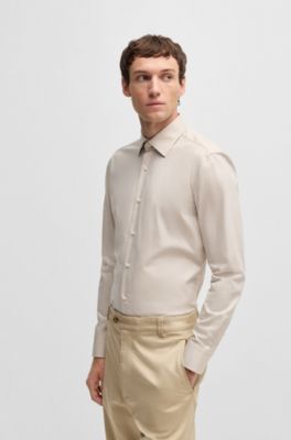 Camisa slim fit en sarga de algod&oacute;n el&aacute;stico de planchado f&aacute;cil, Beige claro