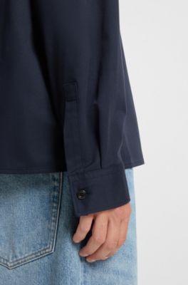 Camisa de sarga de algod&oacute;n con etiqueta con logo, Azul oscuro