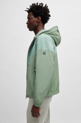 Water-repellent jacket in a regular fit, Light Green