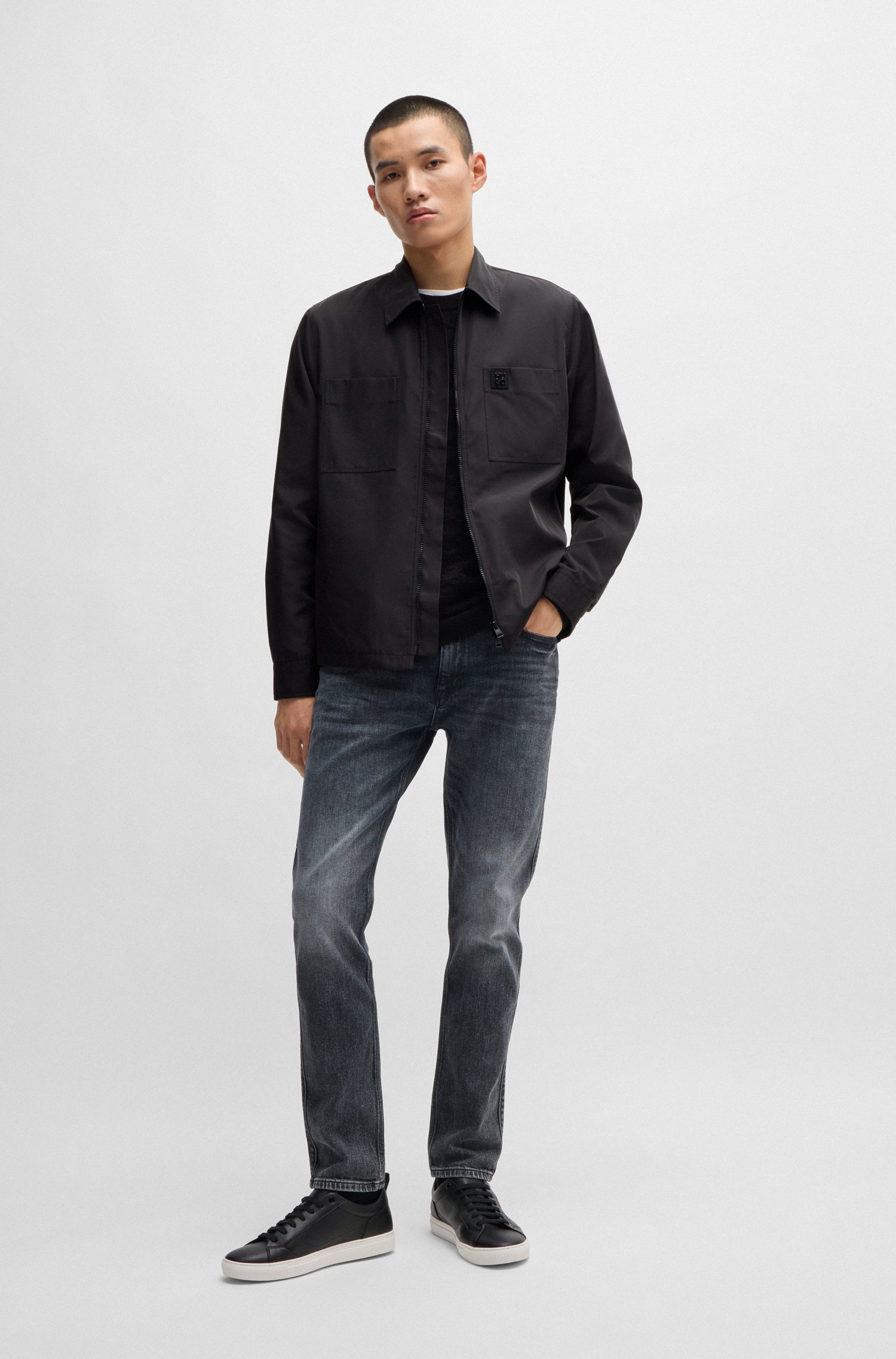 Oversize-fit zip-up shirt with stacked logo trim