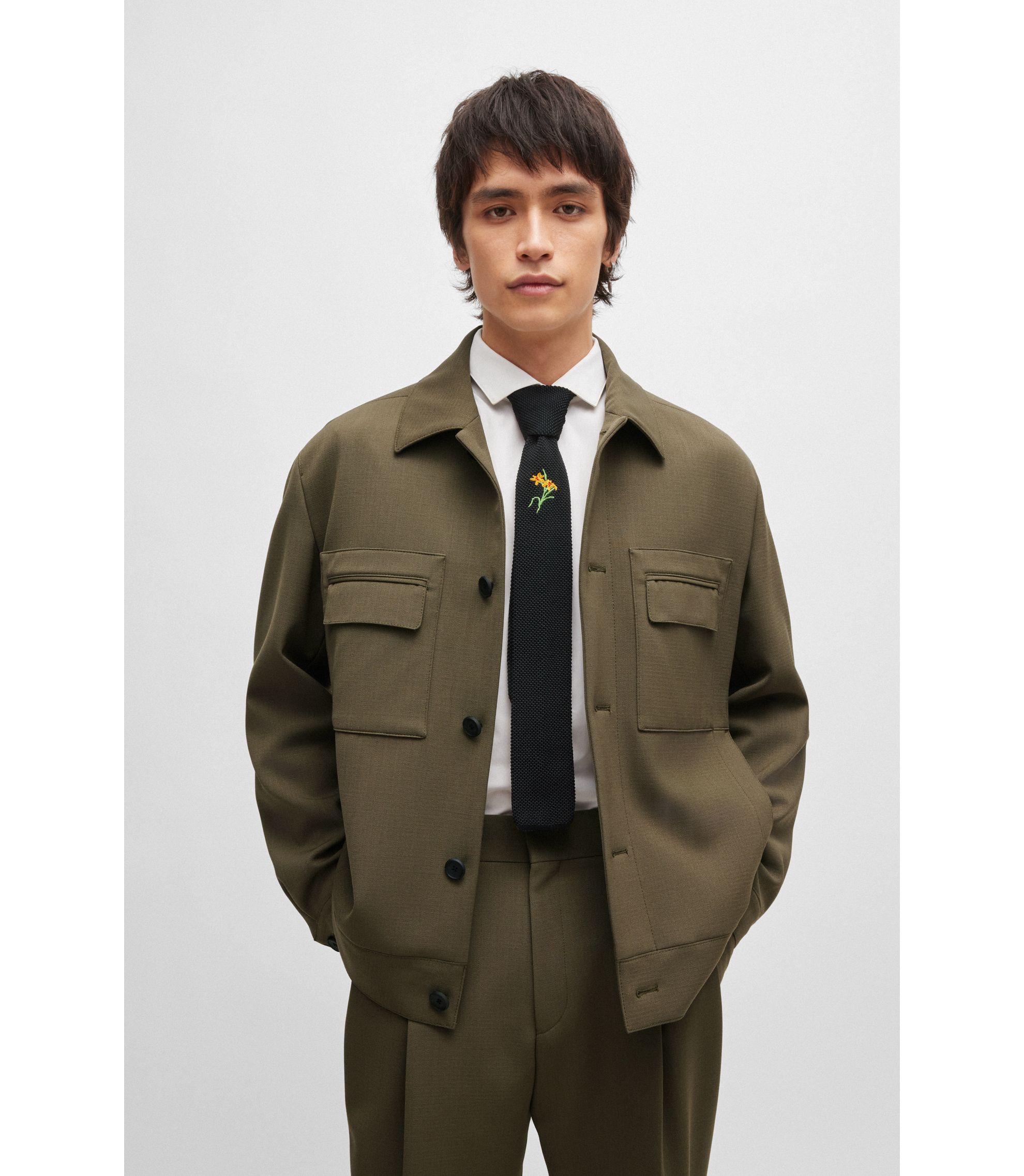 hbna50520384_257_350?wid=1980&