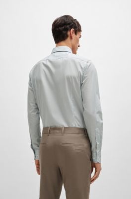 Chemise Slim en coton imprim&eacute; &agrave; col Kent, Chaux