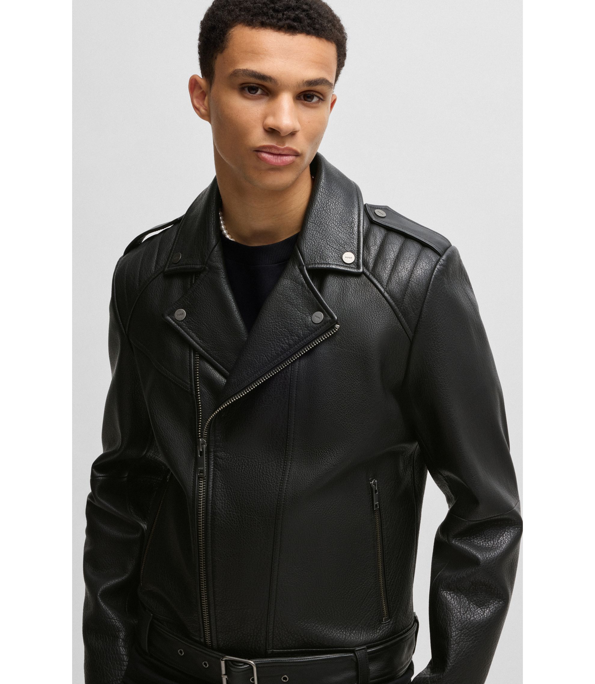 HUGO BOSS ライダースジャケット HUGO - Buffalo-leather jacket with contrast lining - Black