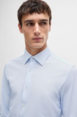 Camisa slim fit en material t&eacute;cnico el&aacute;stico con estampado geom&eacute;trico, Celeste