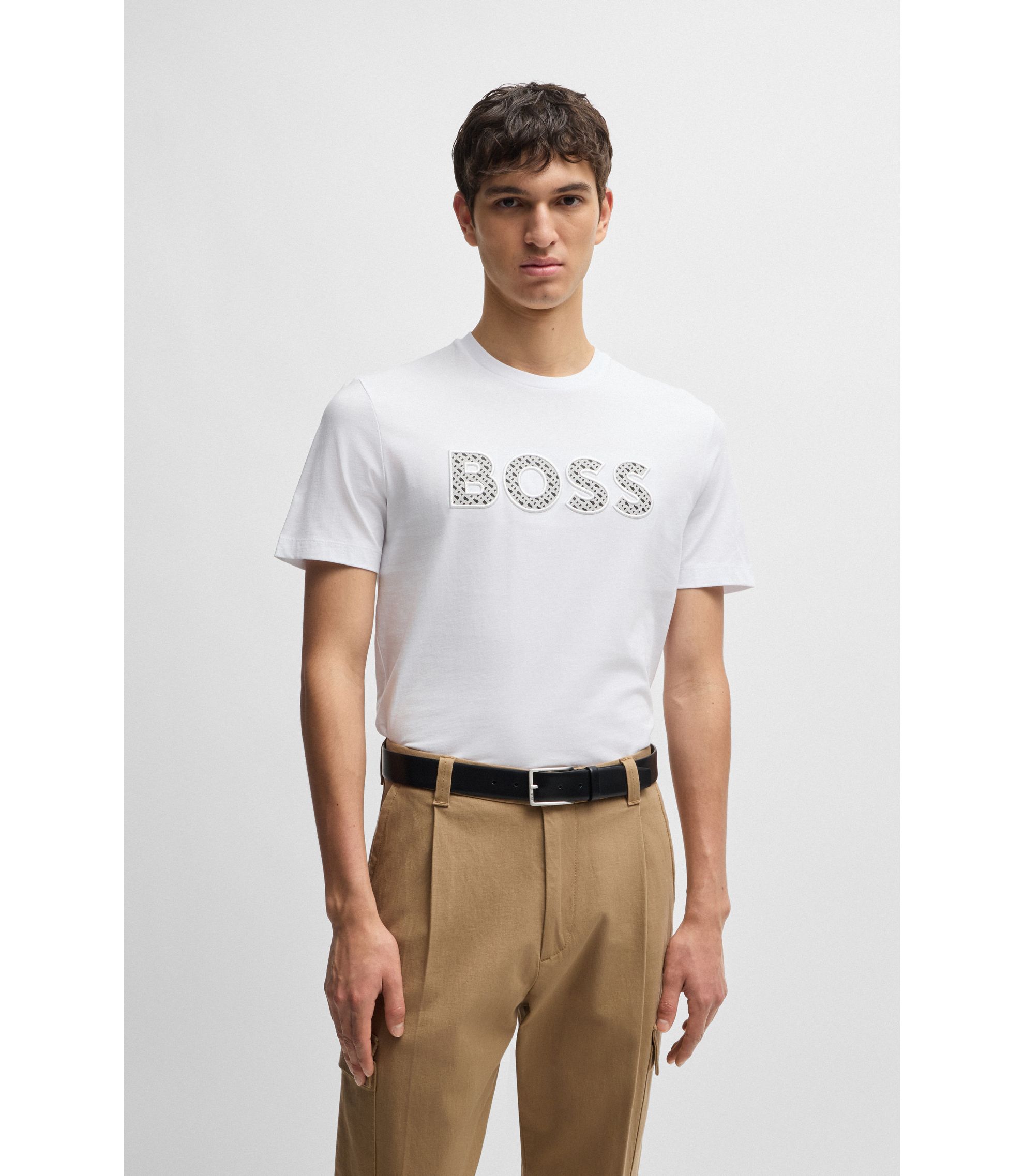 hbna50521520_101_350?wid=1980&