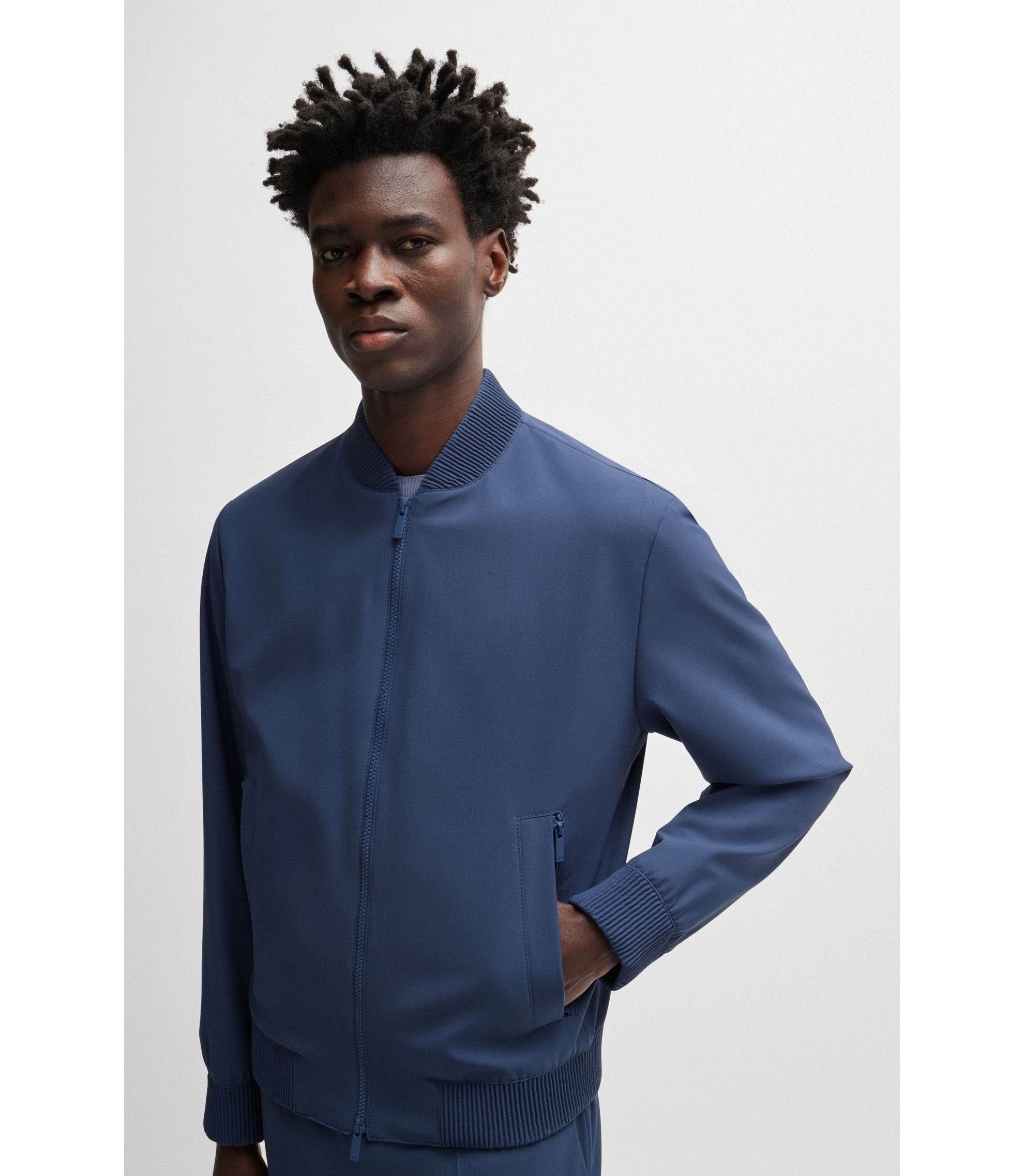 060132 HUGO BOSS 中綿 ジャケット XL ネイビー ダウン 中古・古着通販】BOSS HUGO BOSS (ボス ヒューゴボス) ダウン