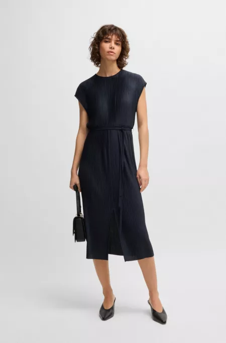 Belted sleeveless dress in high-shine plissé