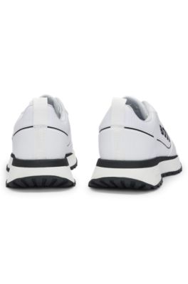 Deportivas de mezcla de materiales con gran logo en el panel lateral, Blanco