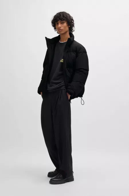 Water-repellent down jacket with stacked logo