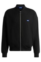 Sudaderas y pantalones de chándal