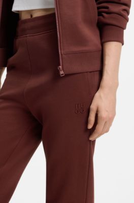 Pantalones de ch&aacute;ndal de felpa de algod&oacute;n con logo bordado, Marr&oacute;n