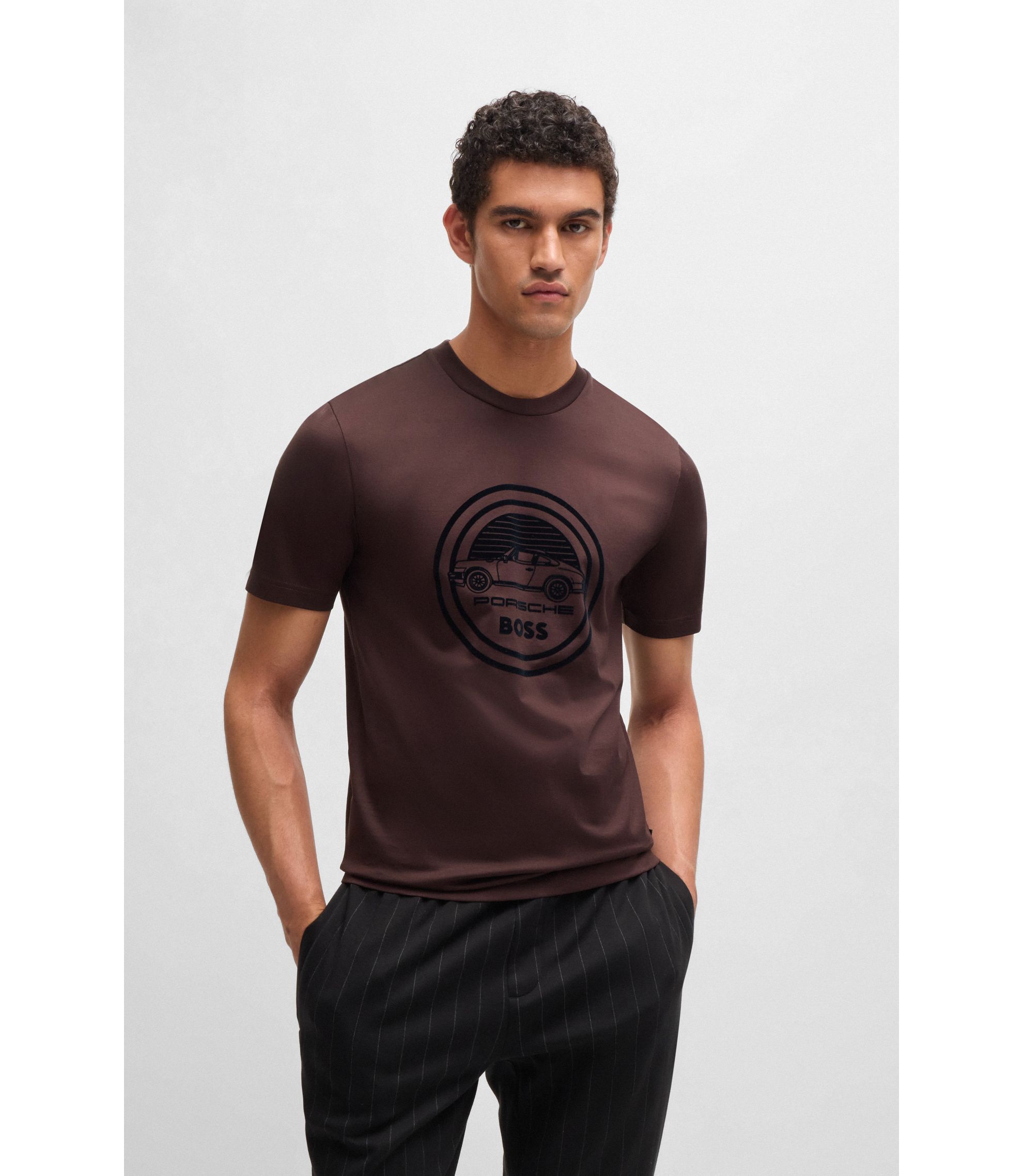 hbna50522795_642_350?wid=1980&