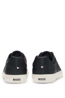 Baskets en similicuir &agrave; textures unies et grain&eacute;es, Noir