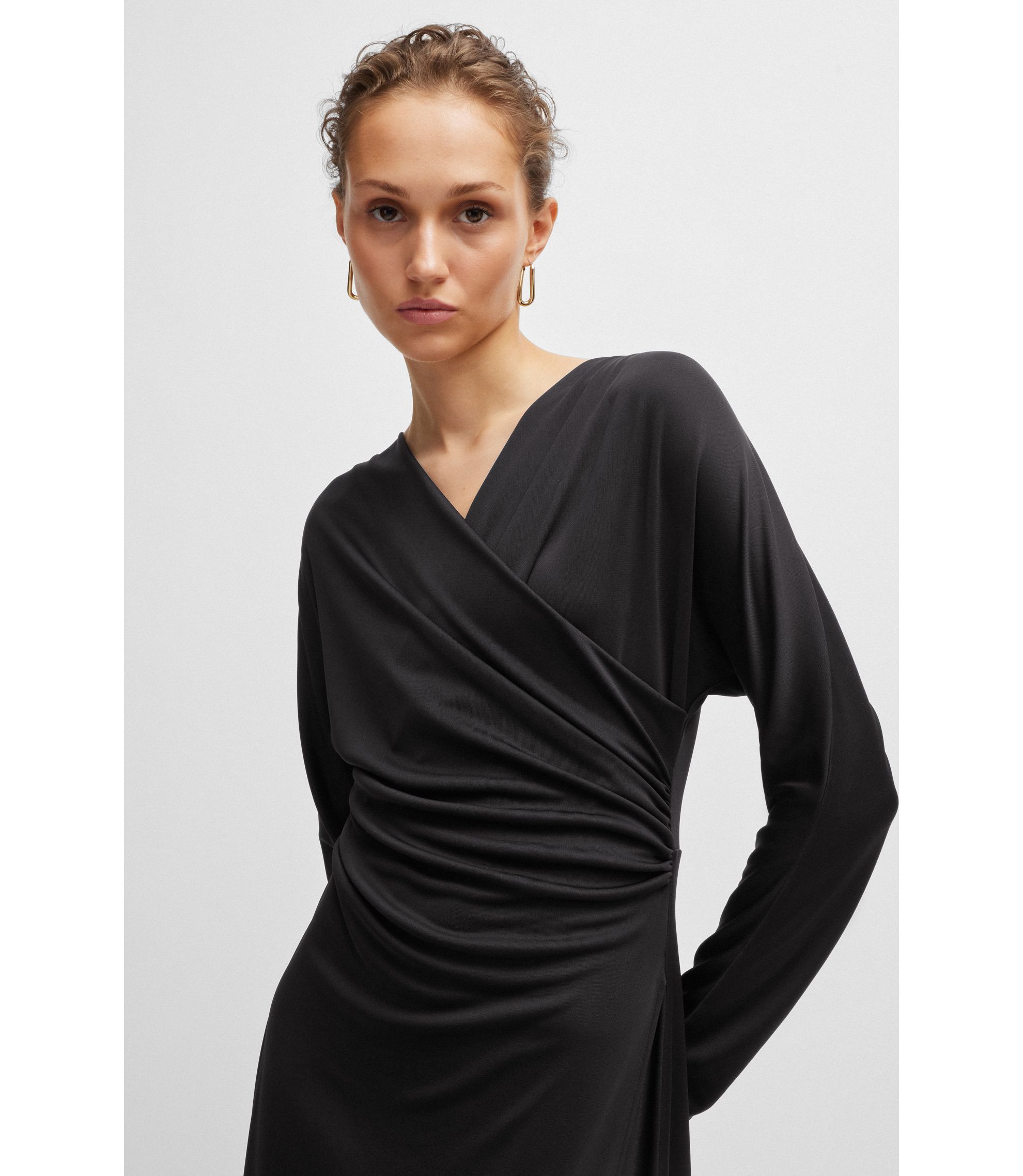 hbna50523130_001_341?wid=1980&