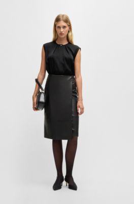 Blusa ajustada sin mangas en seda el&aacute;stica con tapeta oculta, Negro