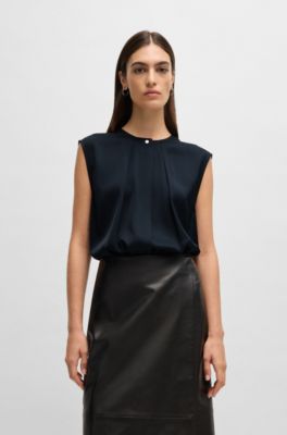 Fitted sleeveless blouse in stretch silk with concealed placket, Dark Blue
