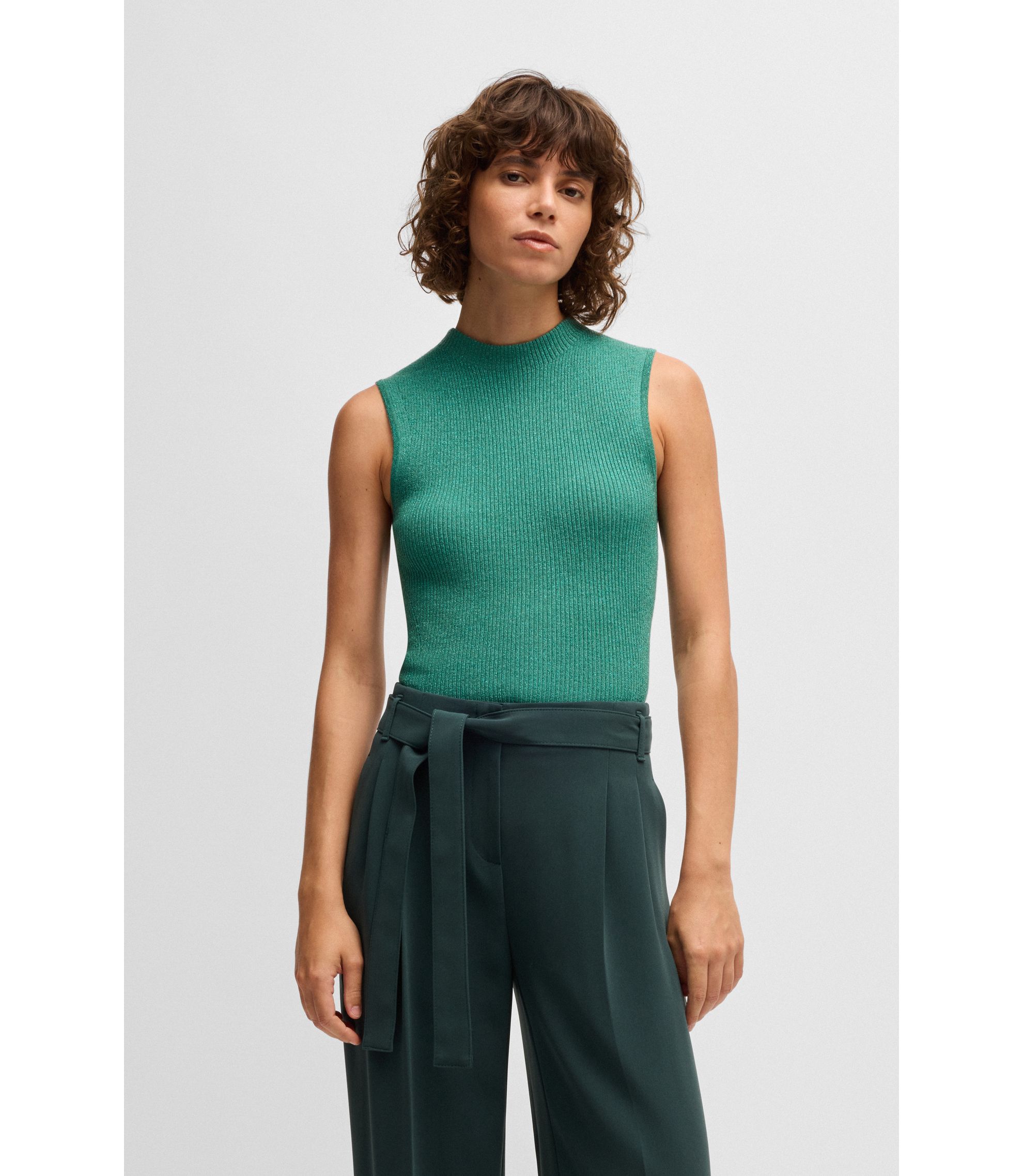 hbna50523749_387_350?wid=1980&