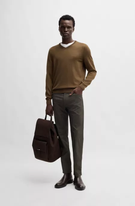 Casual regular-fit trousers in anti-wrinkle twill