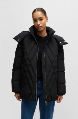 Water-repellent jacket with seasonal quilting, Black