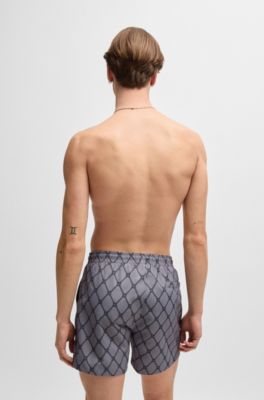 Ba&ntilde;ador tipo shorts con logo apilado estampado, Gris