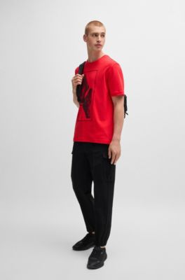 Camiseta regular fit en interlock de algod&oacute;n con ilustraci&oacute;n de temporada, Rojo claro