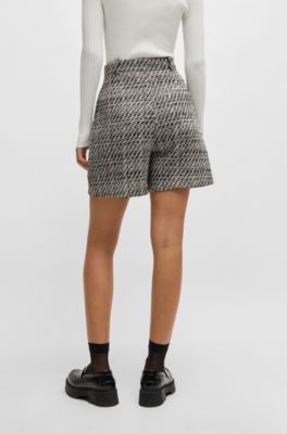 【新品・未使用】Herlipto Chain Boucle Shorts 新品・未使用】Herlipto Chain Boucle Shorts Her lip to