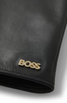 Touchscreen-friendly leather gloves with logo rivet, Black