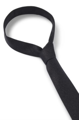Silk-blend tie with metalized fibers, Black