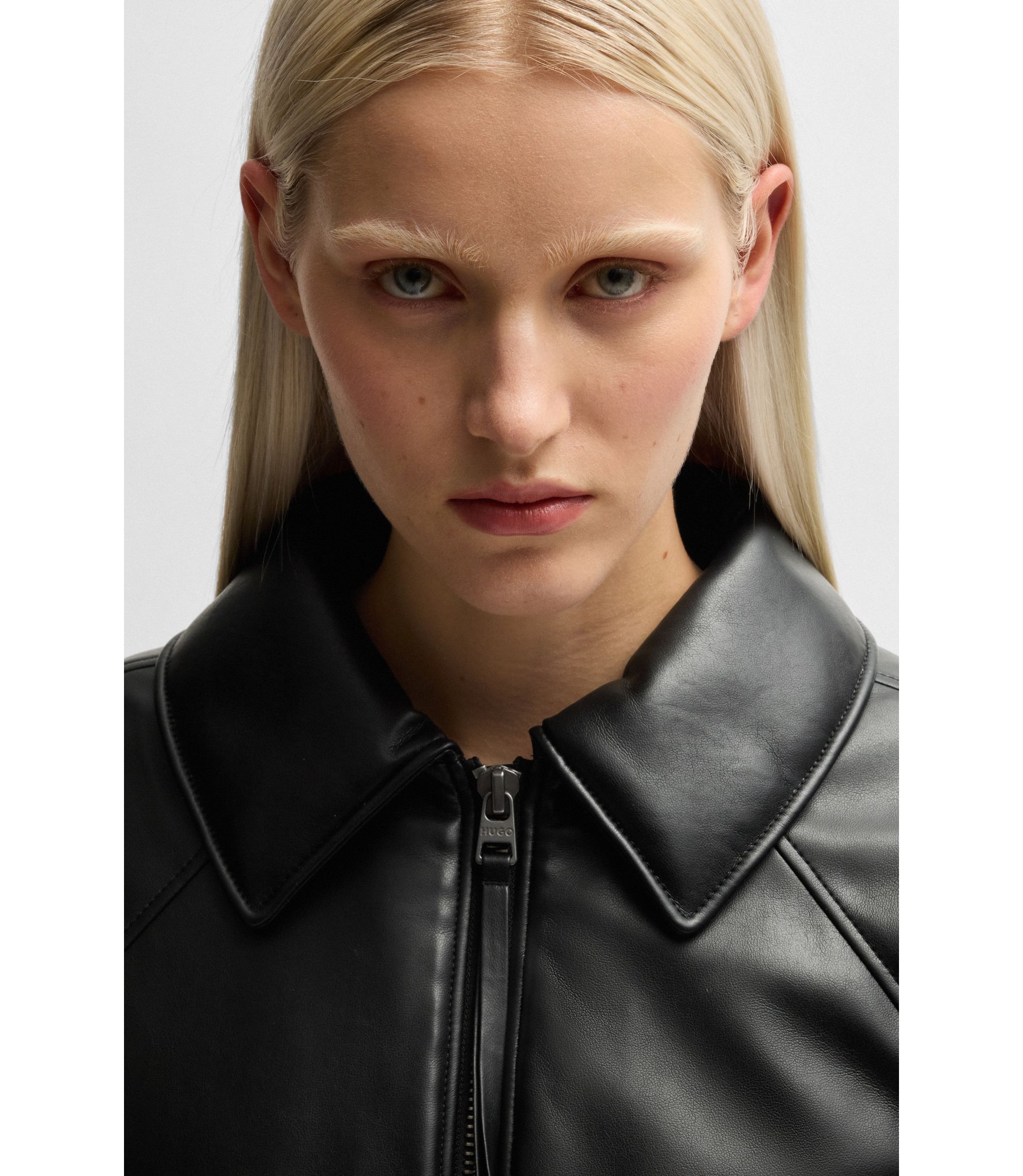 hbna50529009_001_340?wid=1980&