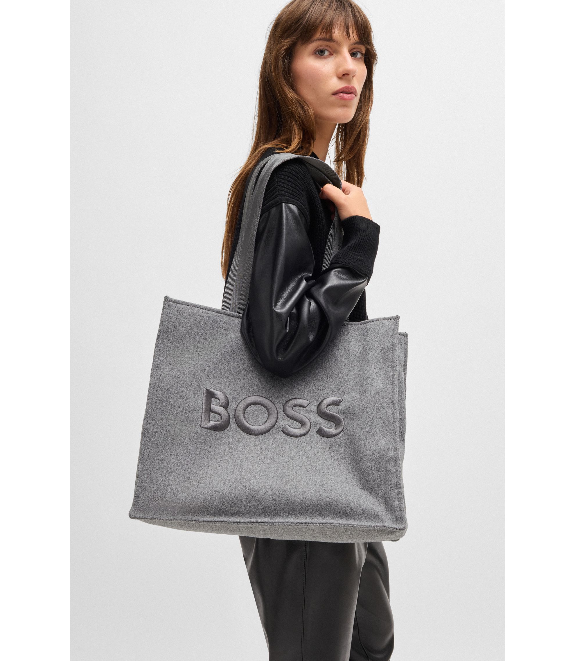 BOSS グレー トートバッグ hbna50529028_030_340?wid=1980&
