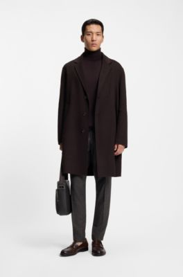 Embossed-logo reporter bag in Italian leather, Dark Brown