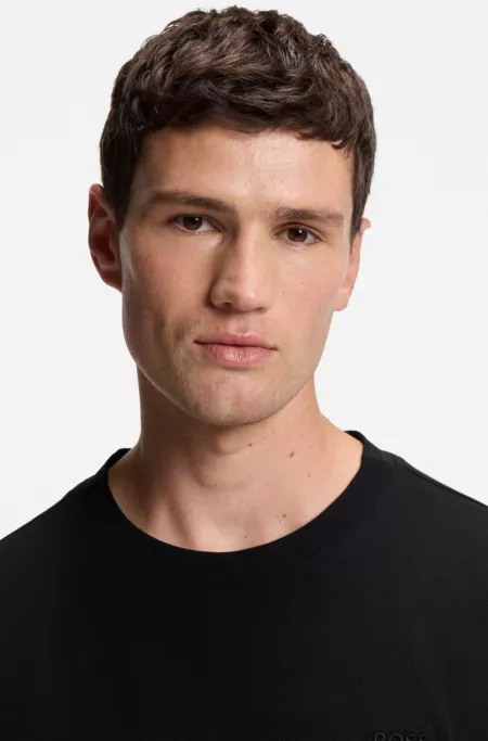 Embroidered-logo T-shirt in cotton piqué