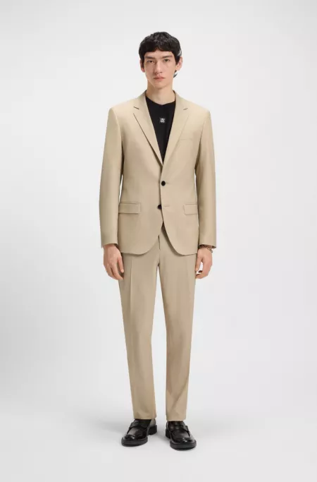 Performance-stretch slim-fit suit in a wool blend