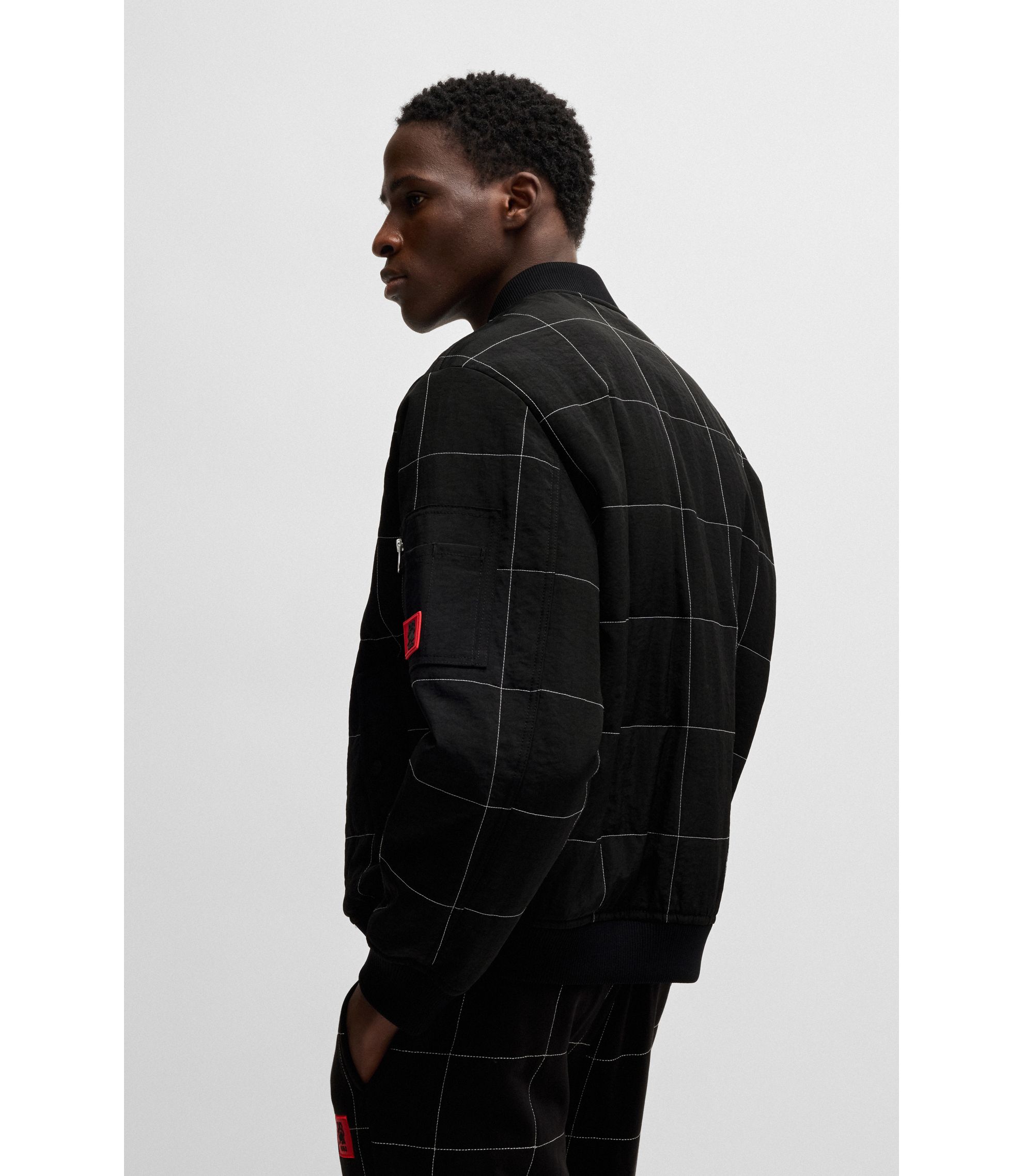 hbna50530210_001_360?wid=1980&