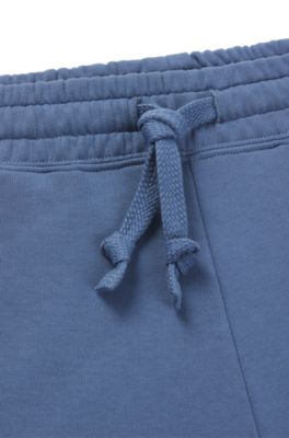 Shorts relaxed fit de felpa de algod&oacute;n con logo estampado, Celeste