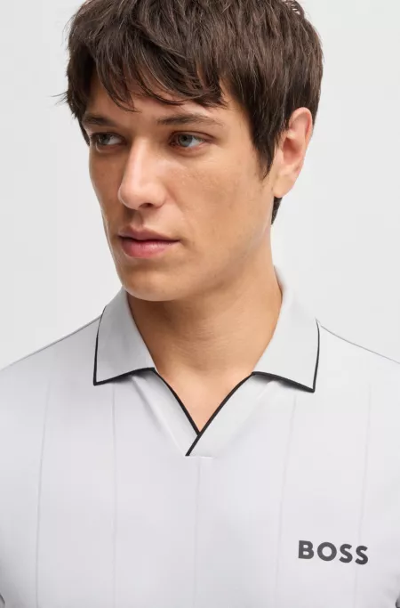Active polo shirt with four-way stretch
