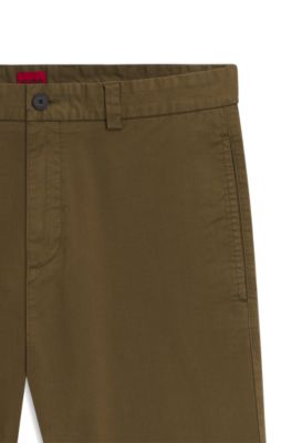 Pantalon Slim Fit en gabardine de coton stretch, Chaux
