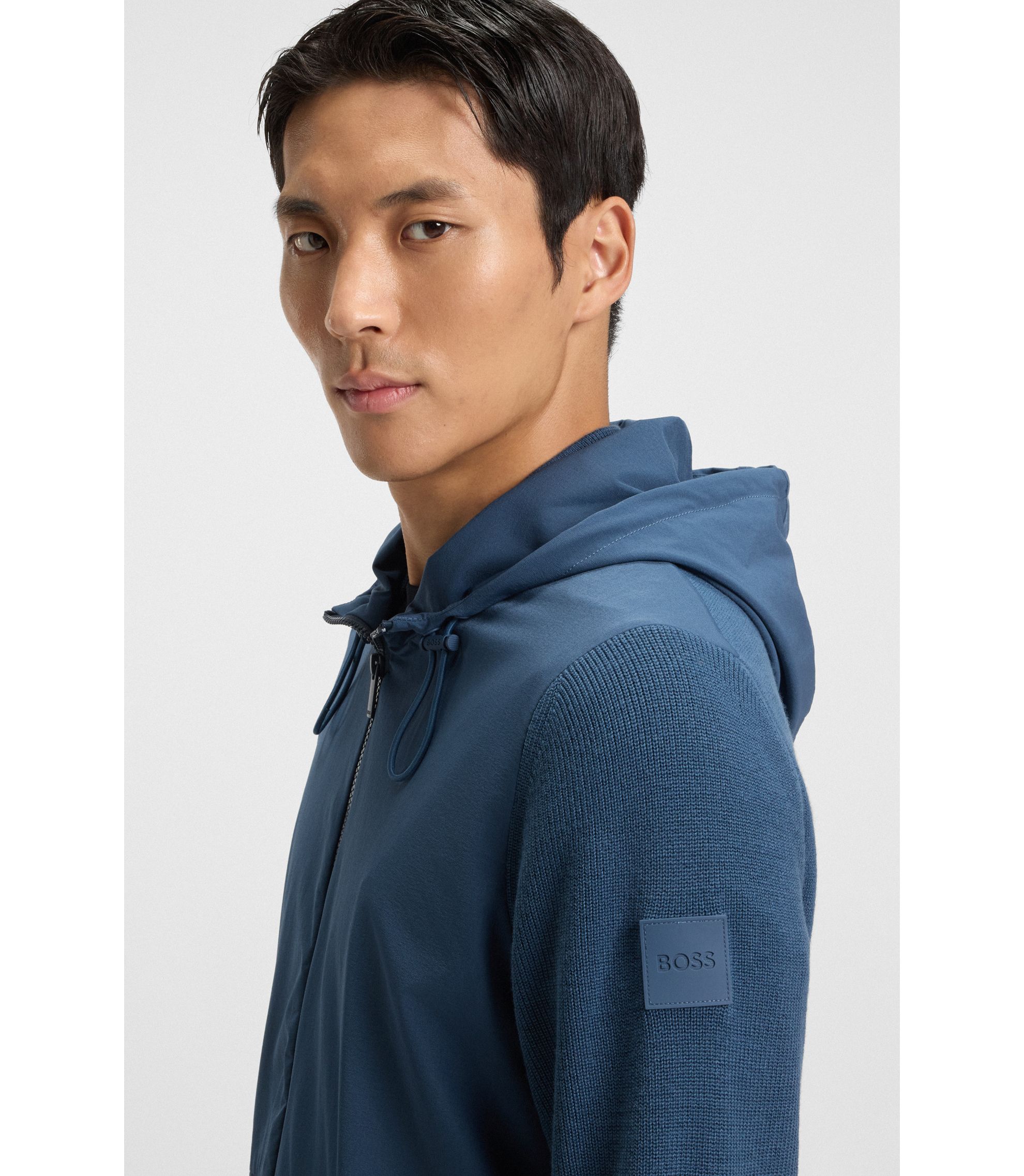 hbna50531168_425_340?wid=1980&