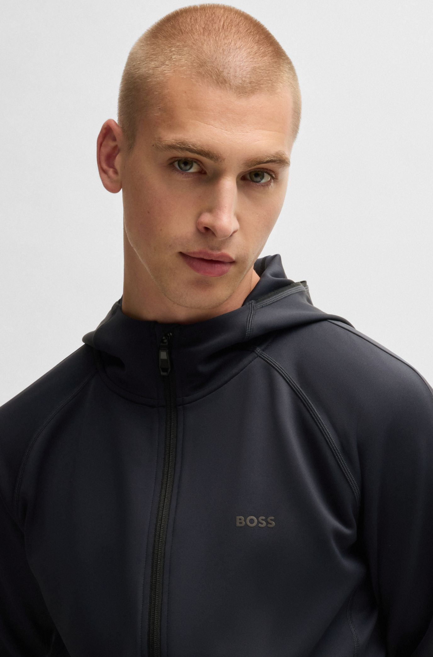 BOSS ネイビー ジップアップフーディ BOSS - Active stretch zip-up hoodie with moisture management