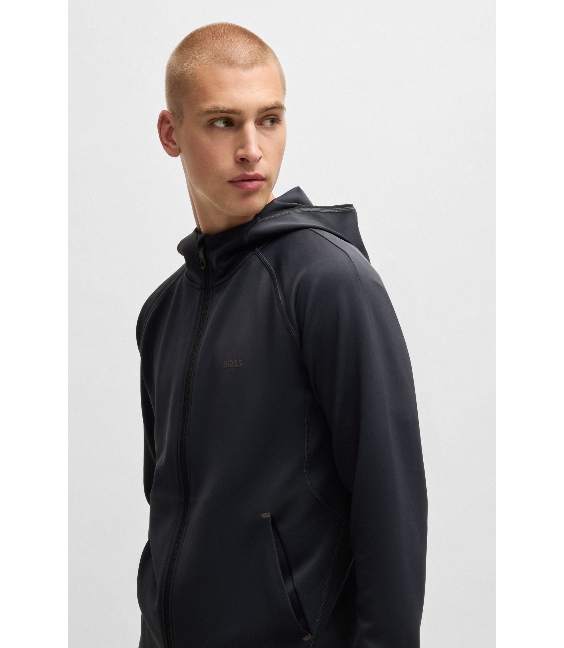 hbna50531224_402_341?wid=1980&