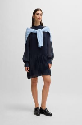Sheer-sleeve dress with plissé pleats