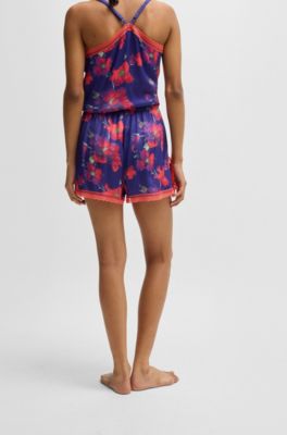 Short de pyjama en satin avec finitions en dentelle, Fantaisie