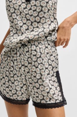 Short de pyjama en satin avec finitions en dentelle, Fantaisie