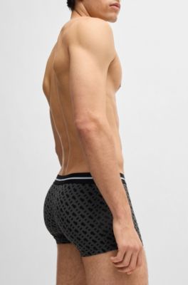 Paquete de tres calzoncillos de algod&oacute;n el&aacute;stico en dise&ntilde;os lisos y con monogramas , Fantas&iacute;a