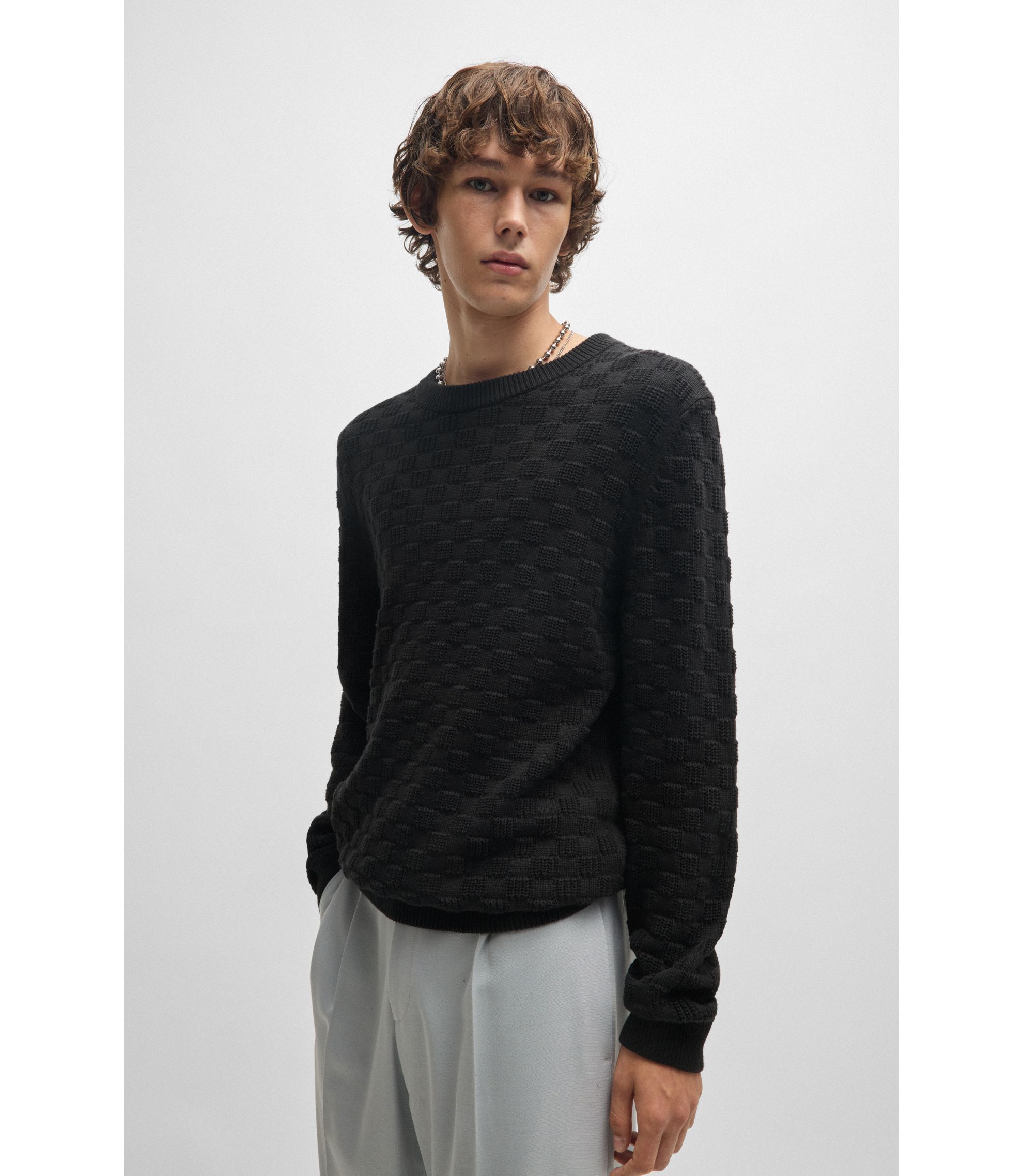 hbna50531812_001_350?wid=1980&