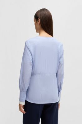 Chemisier Slim en coton avec rayures et devant torsad&eacute;, Bleu