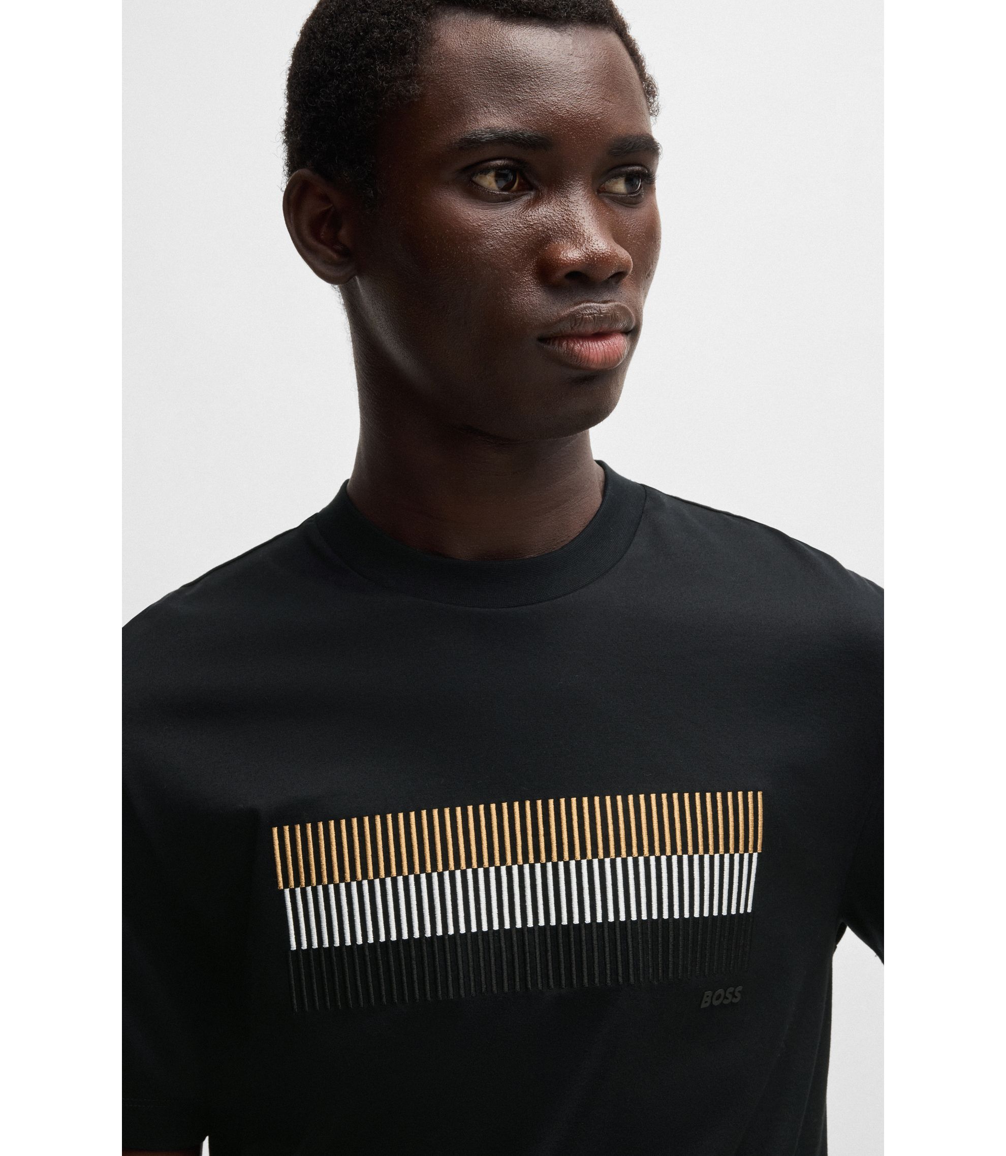 Tシャツ・カットソー BOSS Men T-shirt Black 50531862 001 BOSS - Mercerized-cotton T-shirt with brand artwork - Black